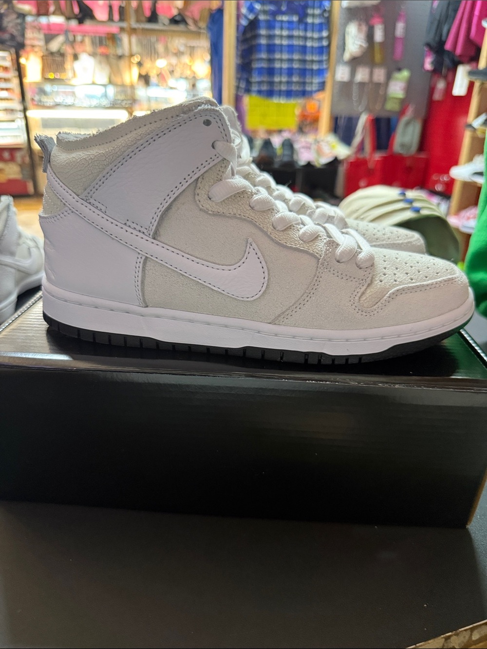 Nike SB Dunk High “Antihero” Wolf Grey HM5837-100